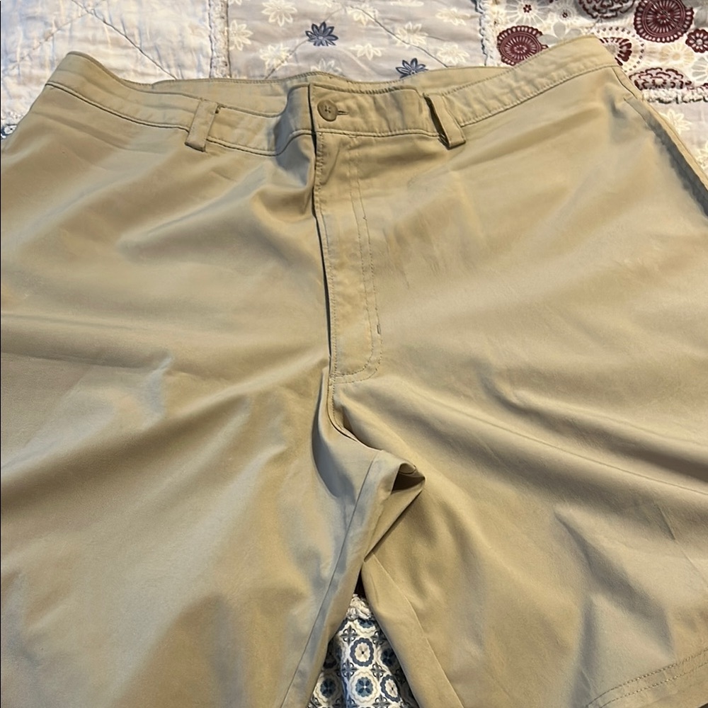 Men's Tan Shorts c9 champion